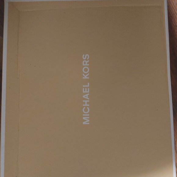 Michael Kors Olympia Logo Jacquard and Glitter Chain-Mesh Trainer/  size US 9 - Picture 4 of 5